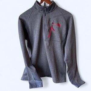 rey and red The North Face 1/4 zip jacket